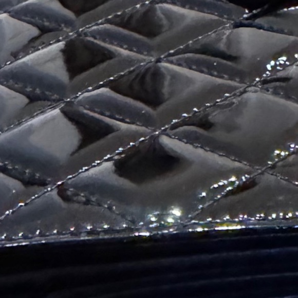 CHANEL - Black Patent Quilted Leather Flap Wallet - Picture 10 of 12